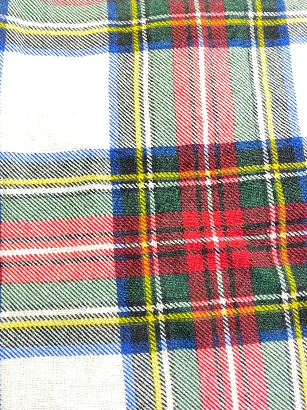 Classic Red & Green Tartan Plaid king size flannel sheets . Like new condition.